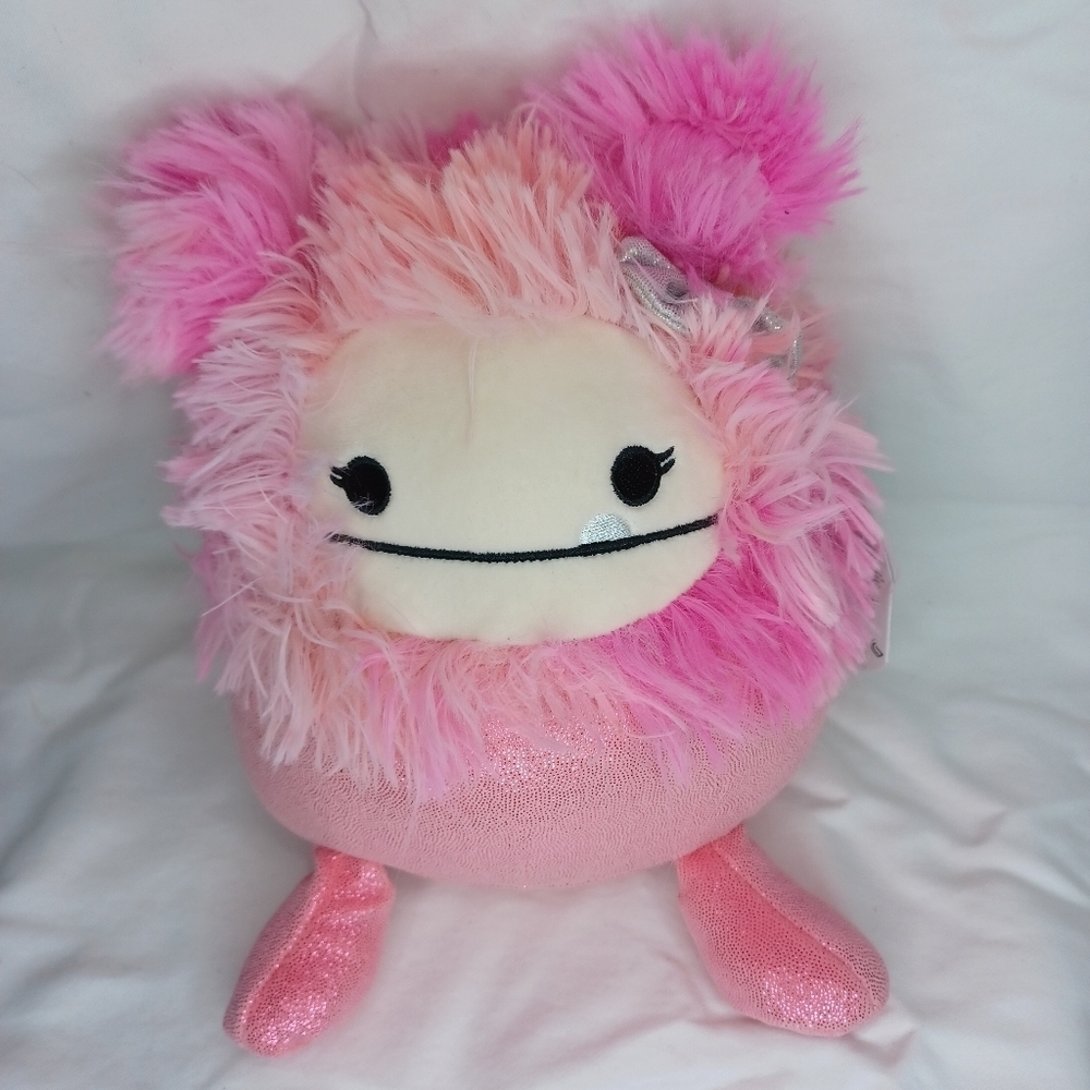 Squismallow Caparinne Pink Fluffy Plush Toy